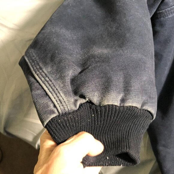 Carhartt Mens Jacket Size 5XL Hooded Full Zip Classic Quilted Gorpcore Navy - Picture 7 of 16